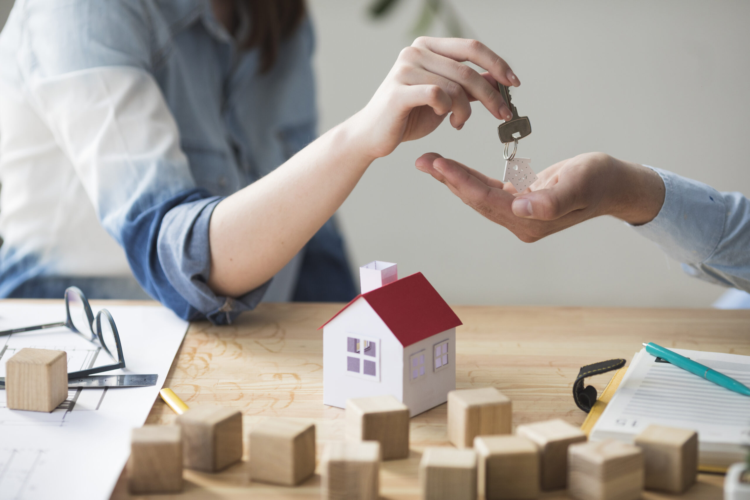 Qué debes saber si estás pensando en comprar una vivienda